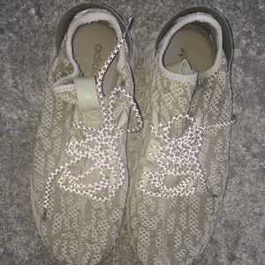 Adidas Sneakers with reflective laces